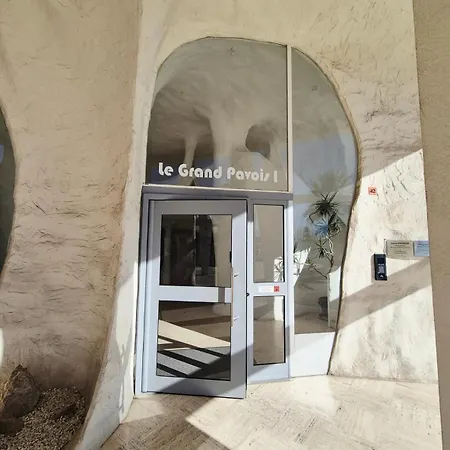 Appartement O Sixieme Face Au Port Avec Garage Prive, Climatisation Et Wifi - Rossiconciergerie - Linge Inclus *